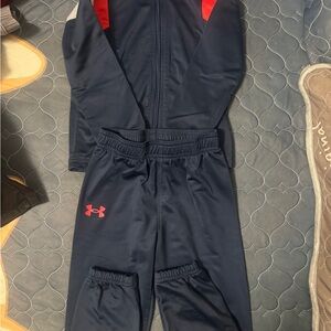 Set of boy sweaters blue color size 6